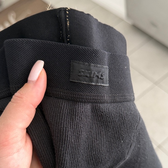 SKIMS Boxer Brief - Picture 2 of 2